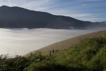 hikers on the Kokoda Trail