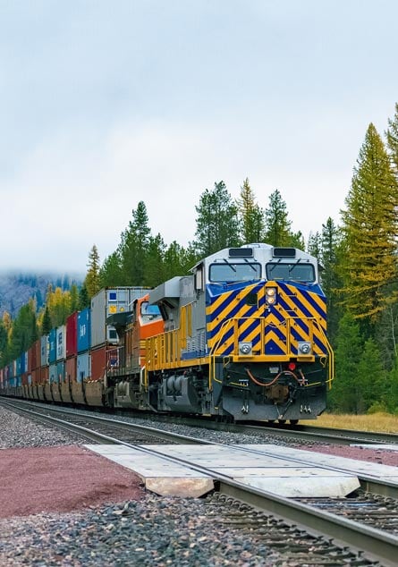 Moving freight containers cross-country by rail