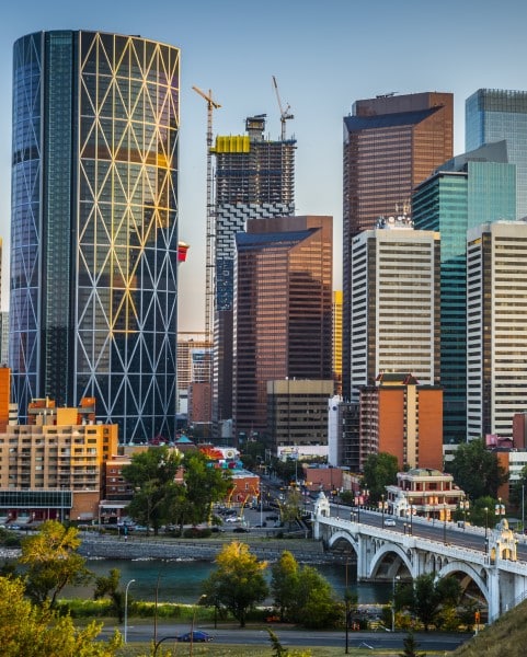 View of the city of Calgary from a hill in the afternoon